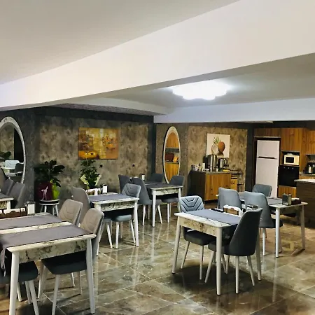 Rıse Suıt