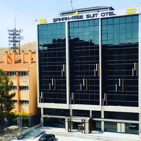 Rıse Suıt